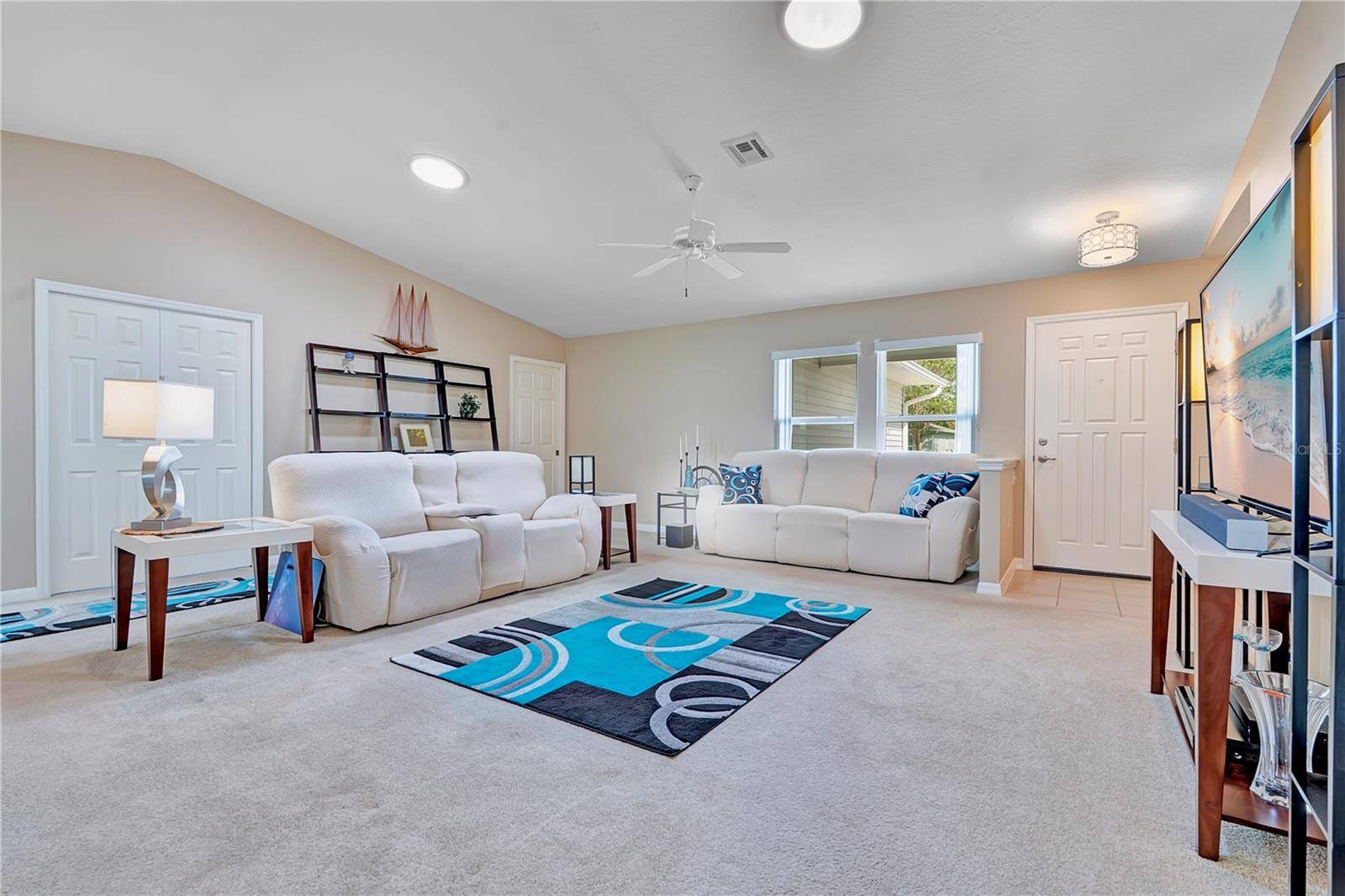 328 GRAND VISTA TRL, Leesburg, FL 34748