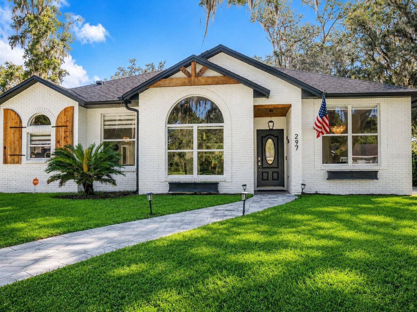297 N LAKE JESSUP AVE, Oviedo, FL 32765