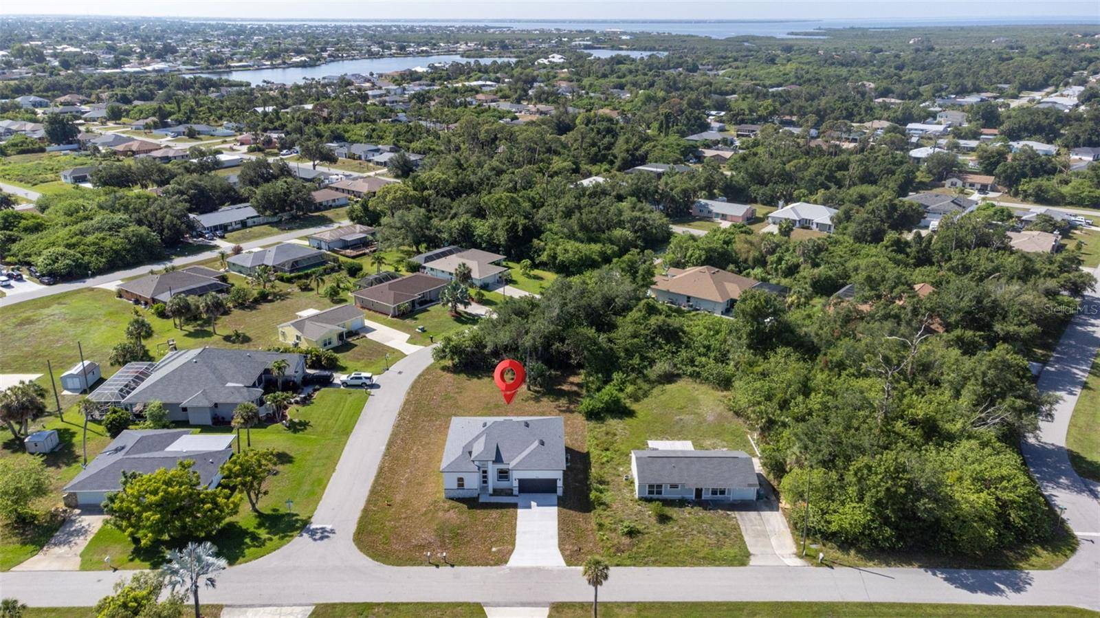543 CHAMBER ST NW, Port Charlotte, FL 33948