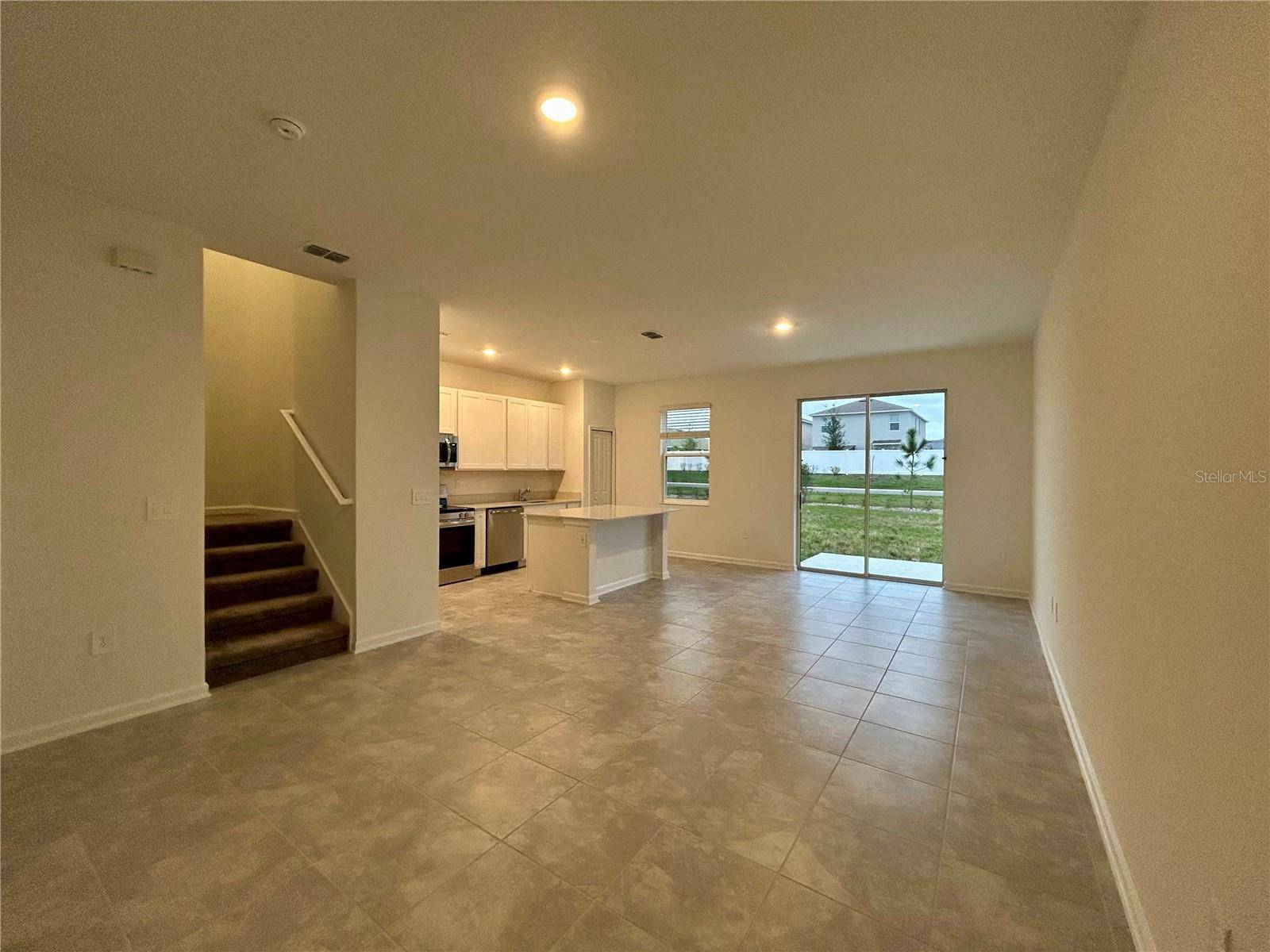2943 SAVOIR AVE, Davenport, FL 33837