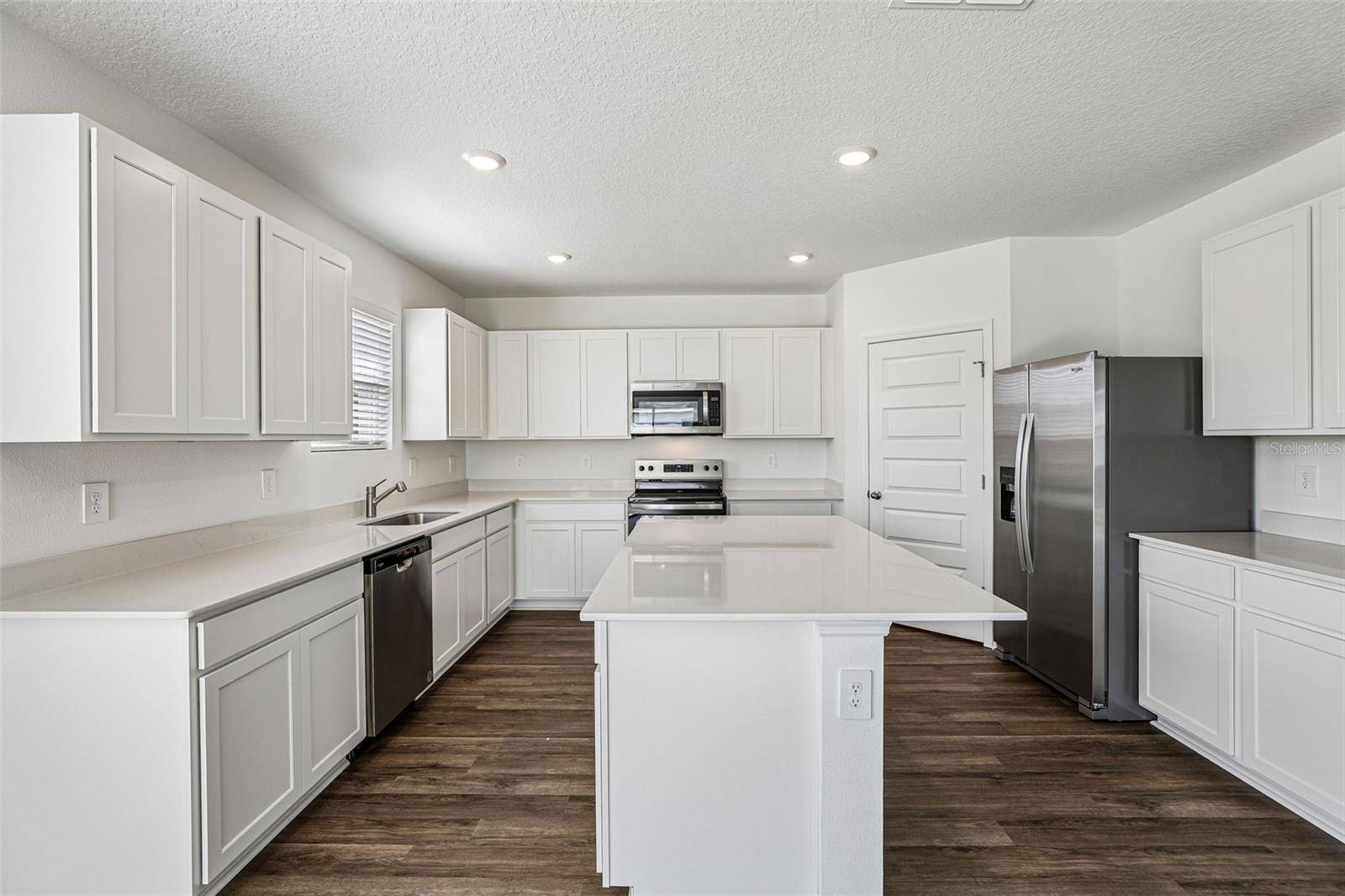 2486 AVEENO AVE, Haines City, FL 33844