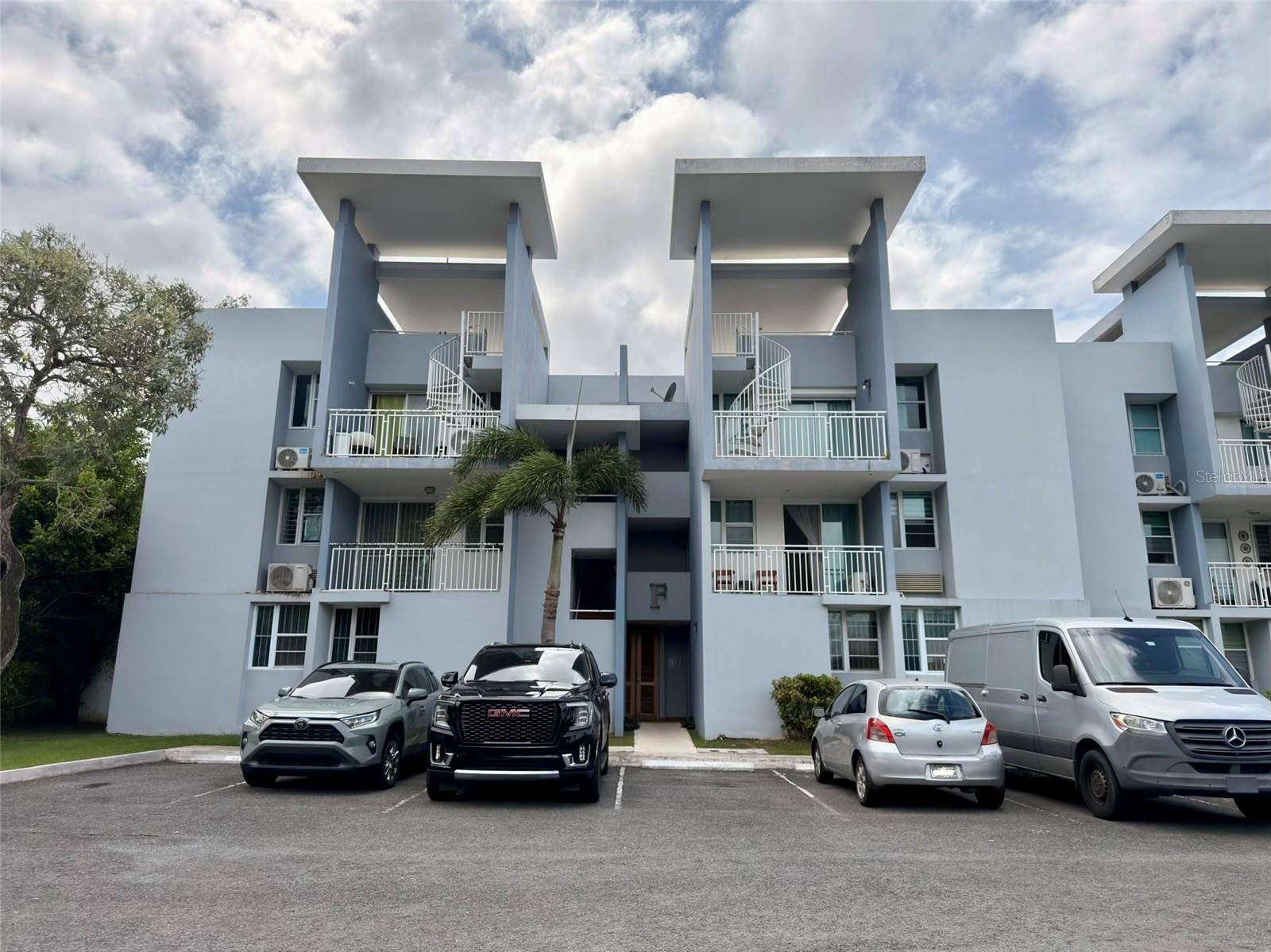 COND PASEO DEL REY #F-302, Carolina, PR 00987