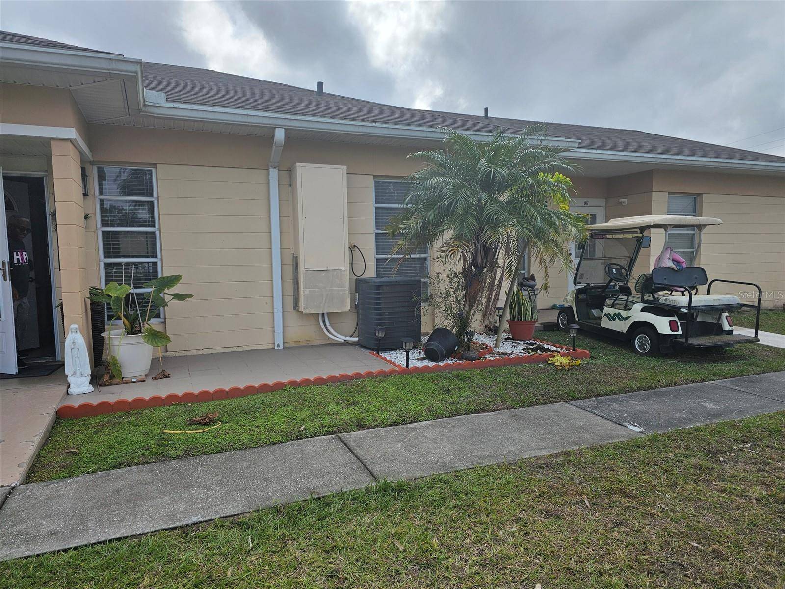 915 CLUB CIR, Lakeshore, FL 33854