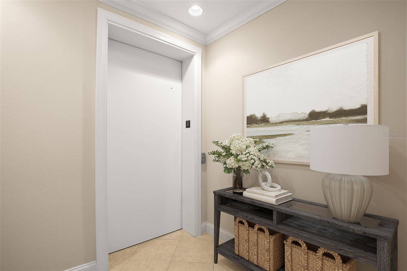 8 ACADEMY WAY S #123, St Petersburg, FL 33711