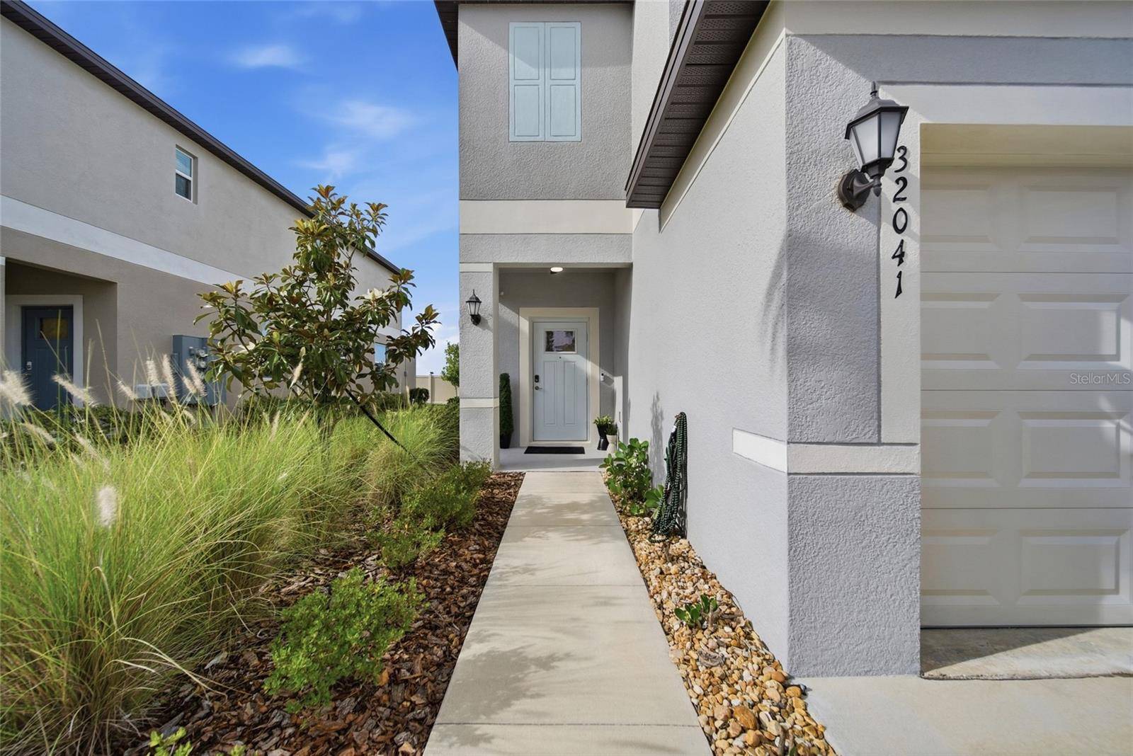 32041 POWDERPUFF MIMOSA DR, San Antonio, FL 33576
