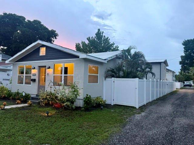 2623 14TH AVE N, St Petersburg, FL 33713