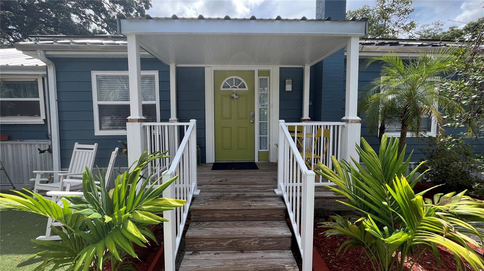 2301 W IDLEWILD AVE, Tampa, FL 33603