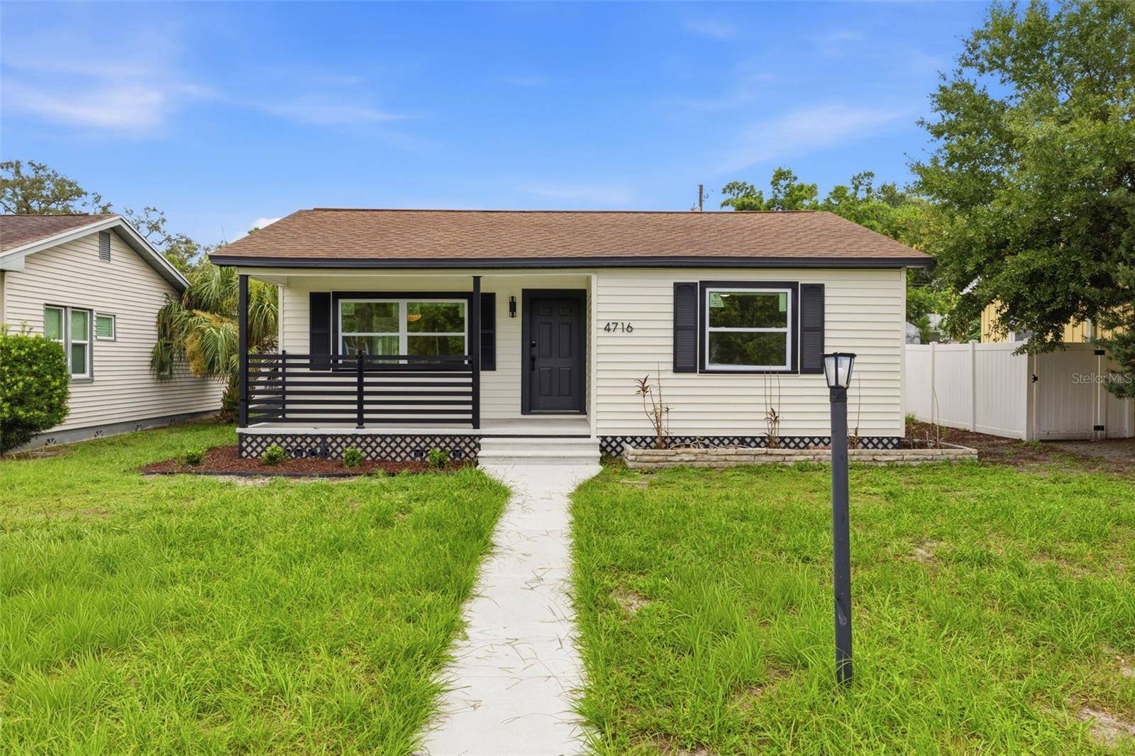 4716 17TH AVE N, St Petersburg, FL 33713