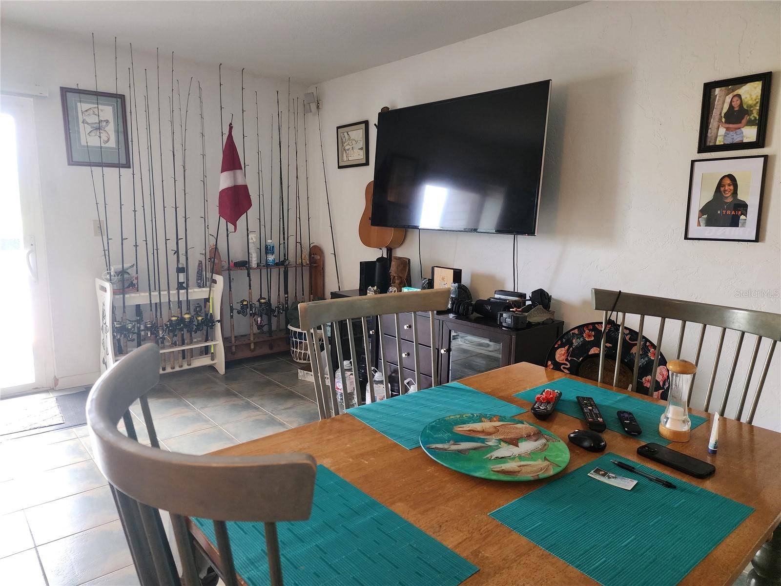 Address not disclosed, Tarpon Springs, FL 34689
