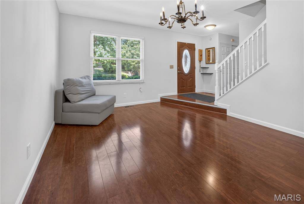 13220 Matador DR, Chesterfield, MO 63141