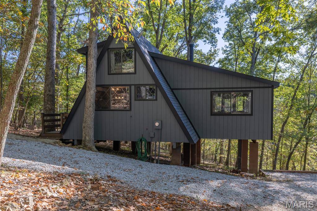 701 Solitude Ridge DR, Innsbrook, MO 63390