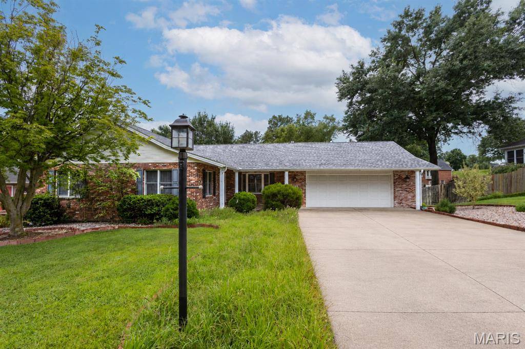 2419 Horse Shoe RDG, Cape Girardeau, MO 63701