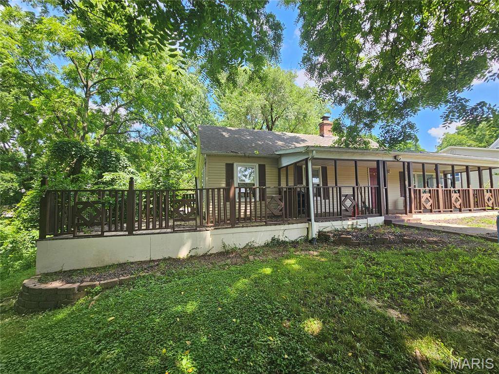 331 N East ST, Hillsboro, IL 62049