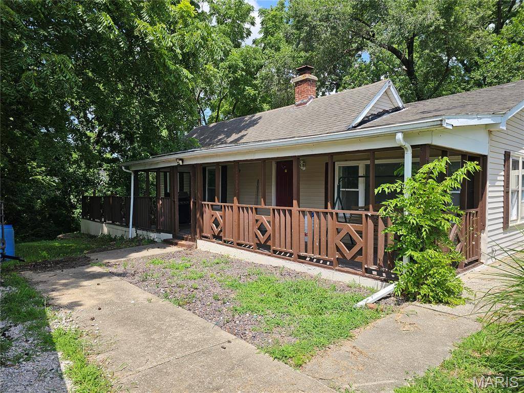 331 N East ST, Hillsboro, IL 62049