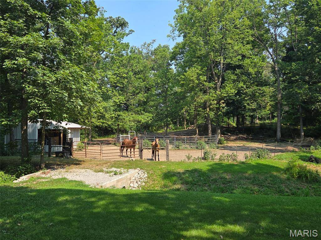 500 State Route 13, Marissa, IL 62257