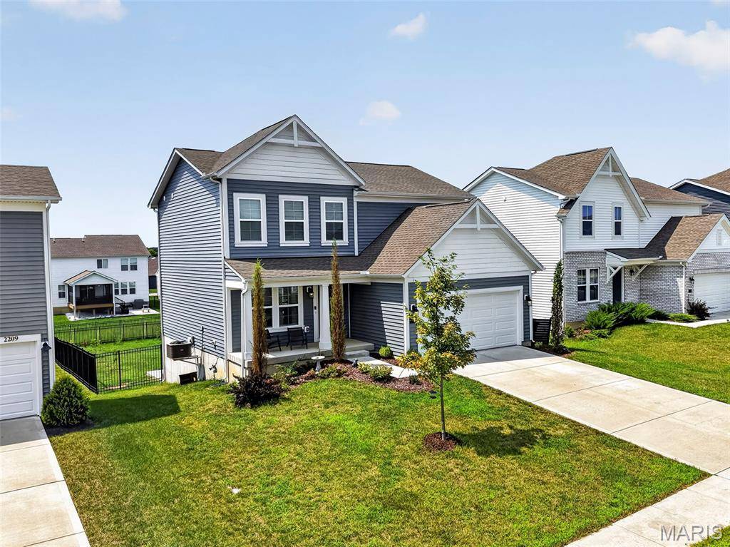 2211 Eagle River DR, O'fallon, MO 63366