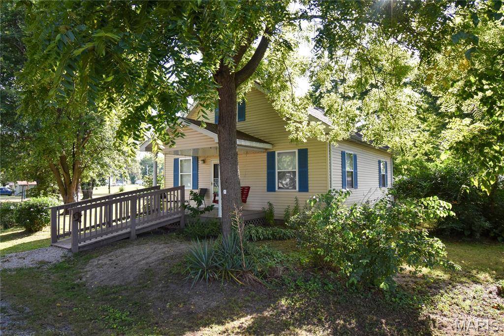 101 Mor ST, Wilsonville, IL 62093