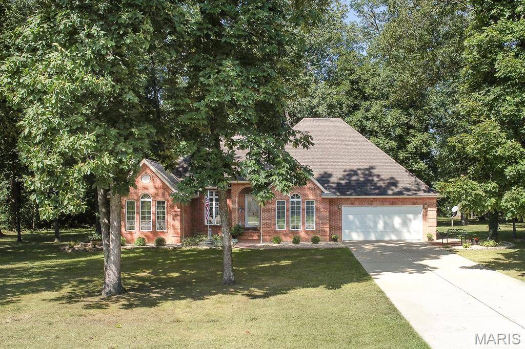 6437 Timber Lane DR, Mascoutah, IL 62258