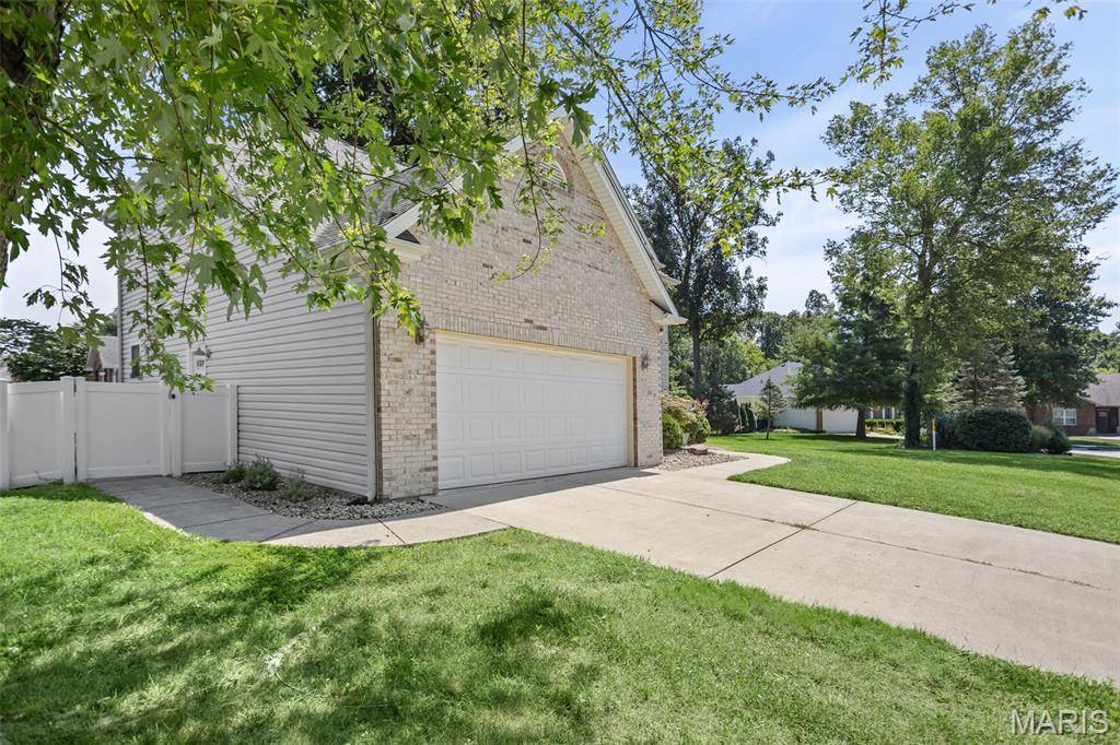 269 Harbor Mill RD, Troy, IL 62294
