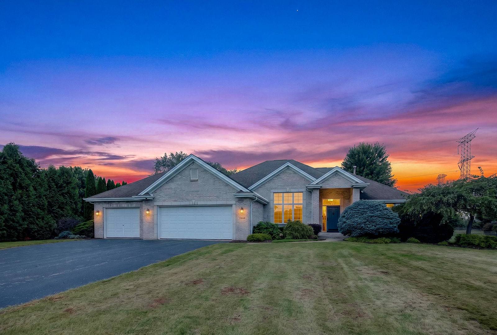 7848 Moore Hill CT, Belvidere, IL 61008