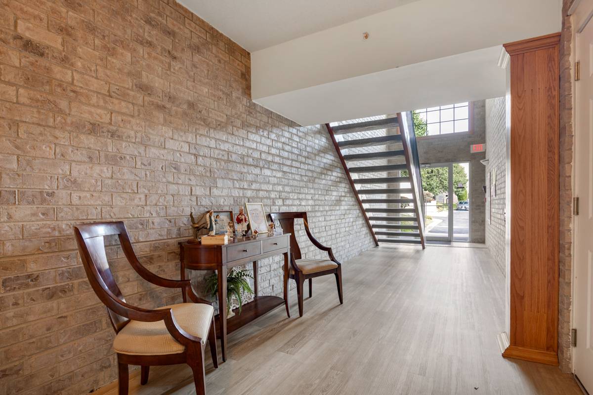 18650 Pine Lake DR #1D, Tinley Park, IL 60477