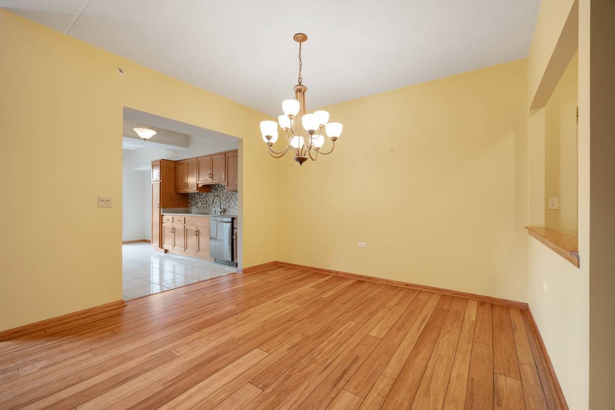 18650 Pine Lake DR #1D, Tinley Park, IL 60477