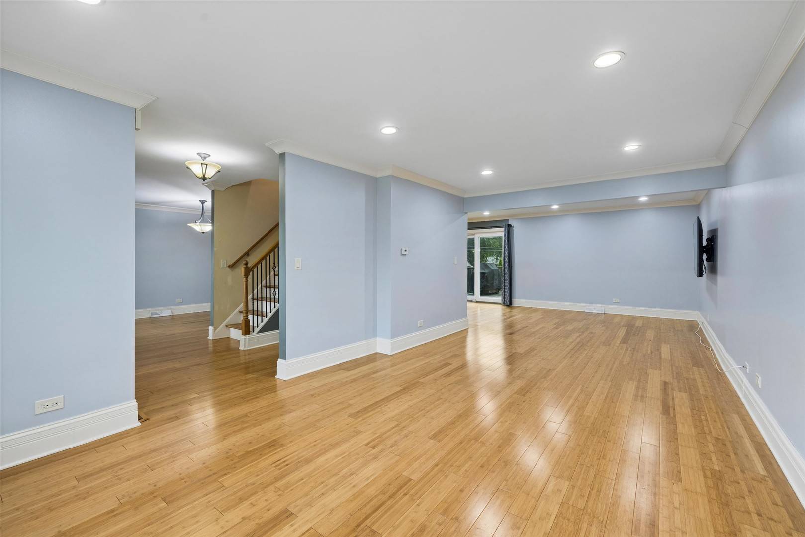 1808 W Pheasant TRL, Mount Prospect, IL 60056