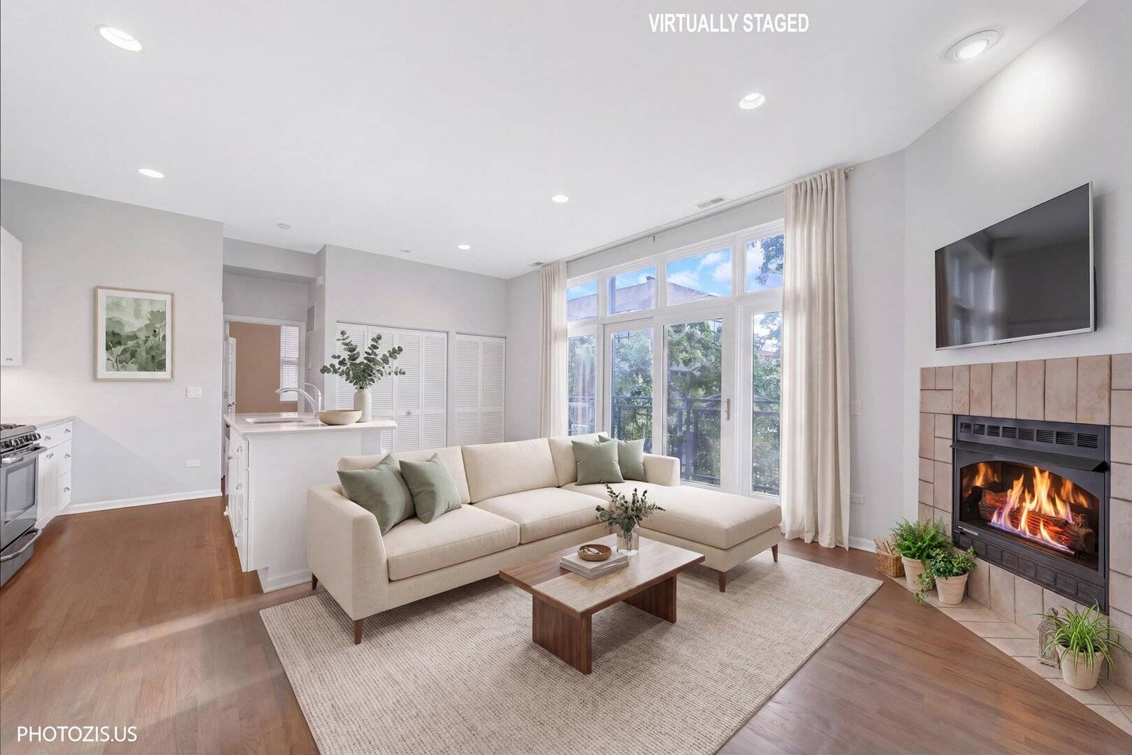 2251 W St Paul AVE #3C, Chicago, IL 60647