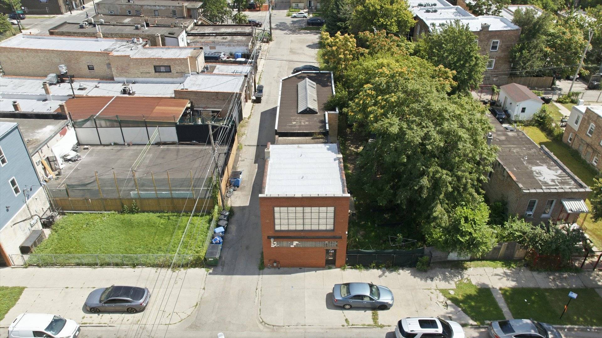 743 N Avers AVE, Chicago, IL 60651