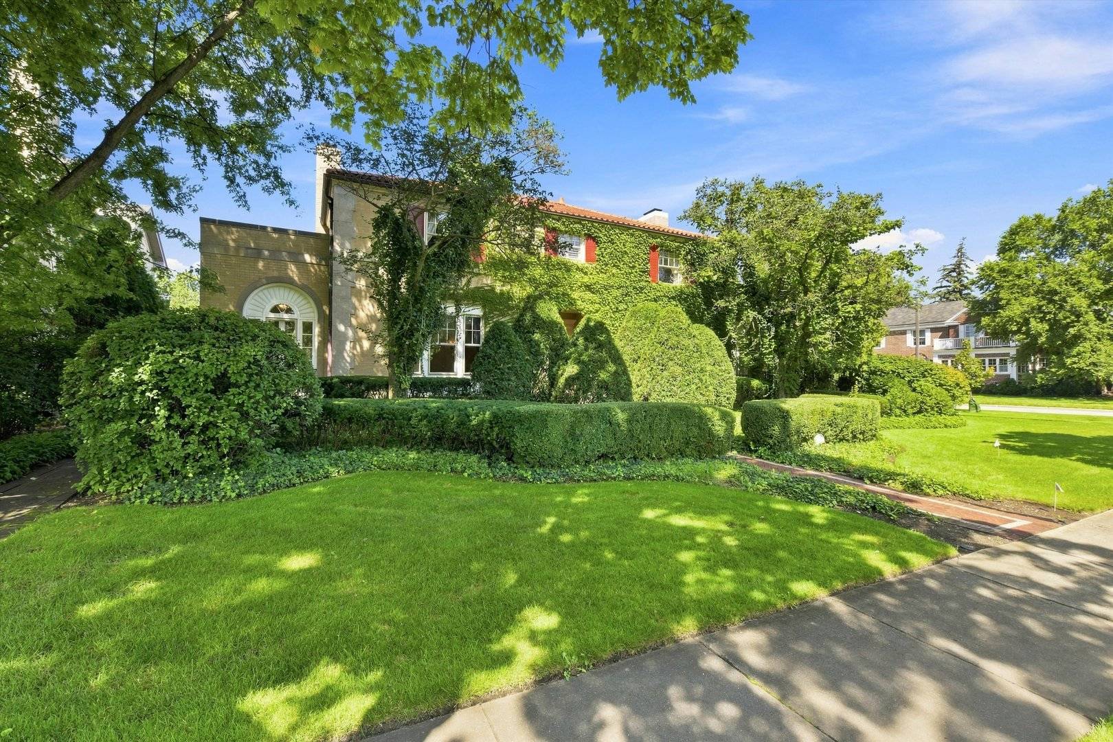 432 N Ashland AVE, Park Ridge, IL 60068