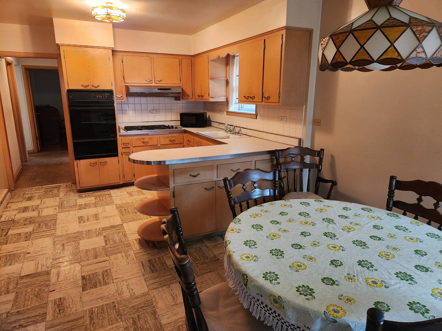 1941 N 75th AVE, Elmwood Park, IL 60707