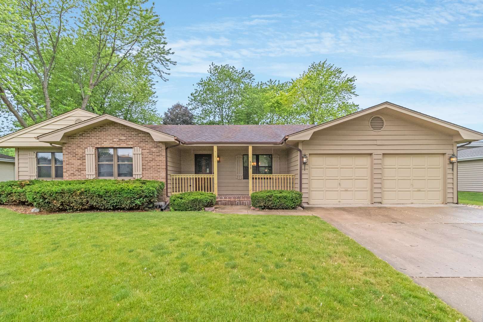 523 CARLA DR, Shorewood, IL 60404