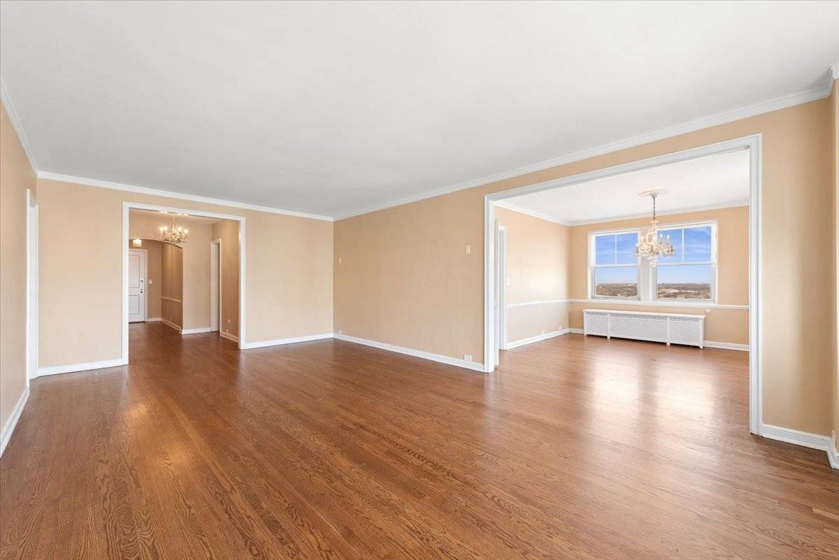 5555 N SHERIDAN RD #1811, Chicago, IL 60640