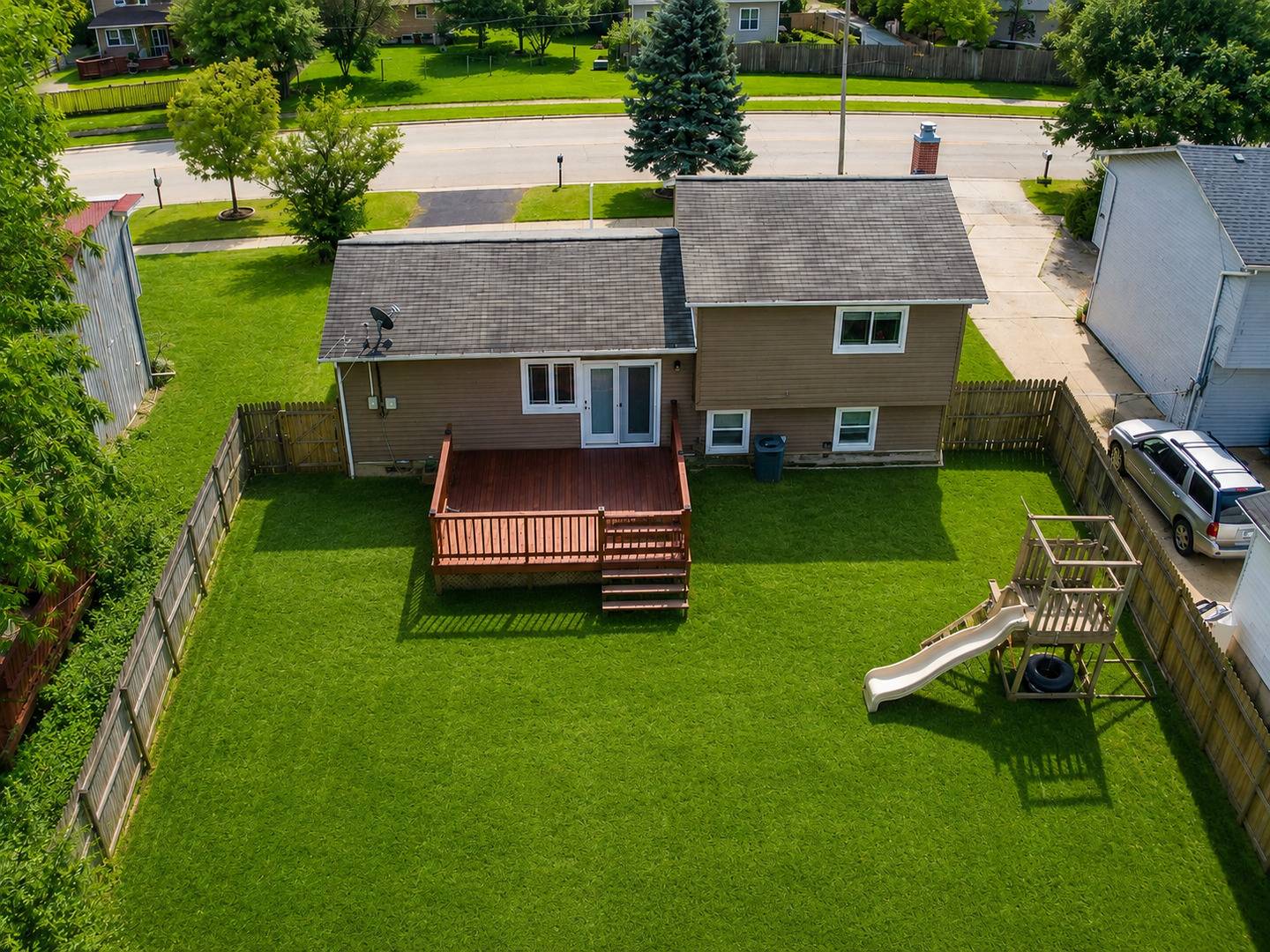 206 E Briarcliff RD, Bolingbrook, IL 60440