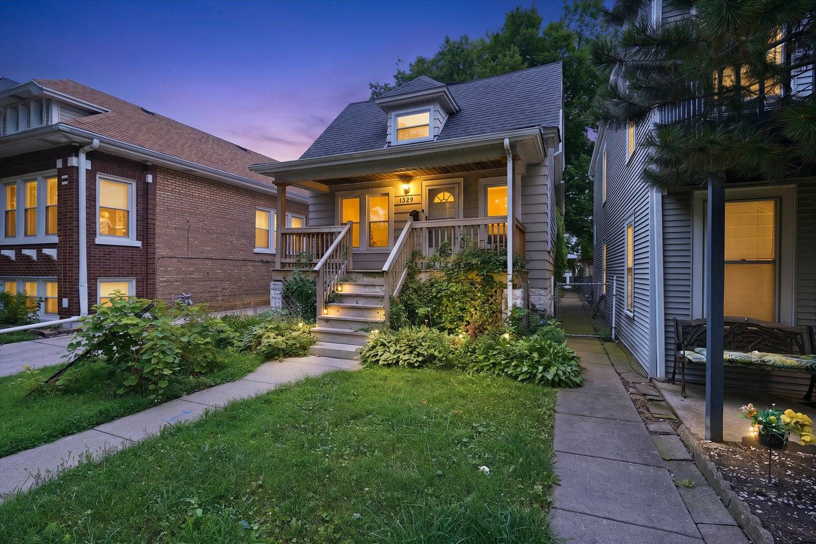 1329 MAPLE AVE, Berwyn, IL 60402