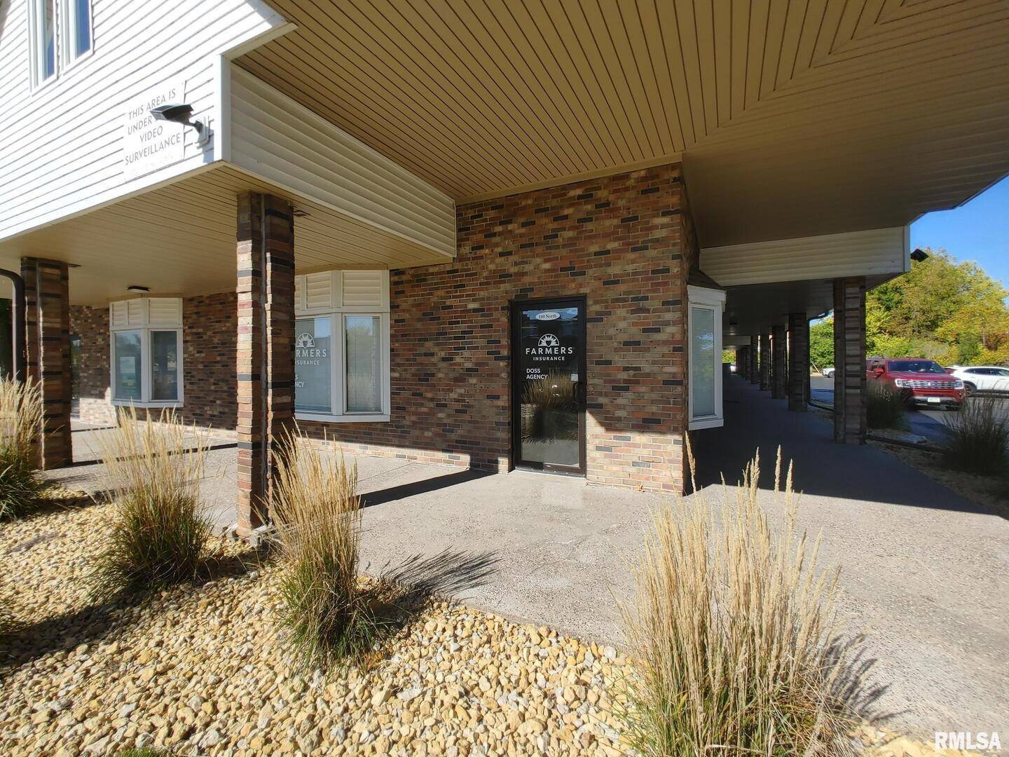 2435 KIMBERLY RD #25N, Bettendorf, IA 52722