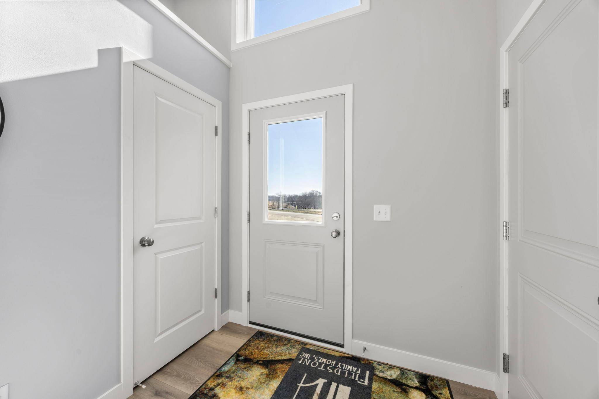 605 Sienna DR, Watertown, MN 55388