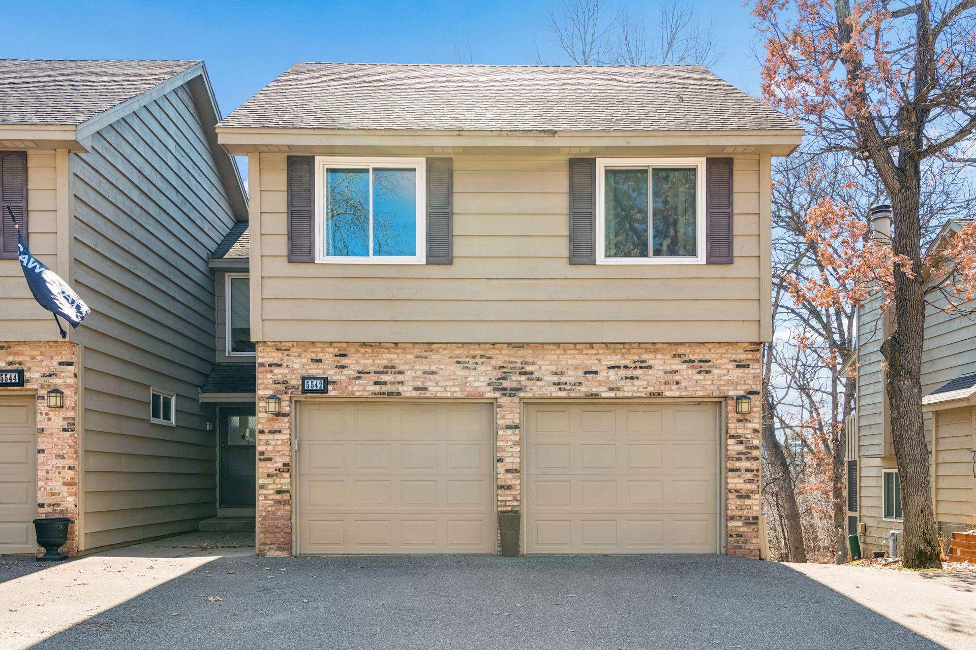 5542 Rowland RD, Hopkins, MN 55343
