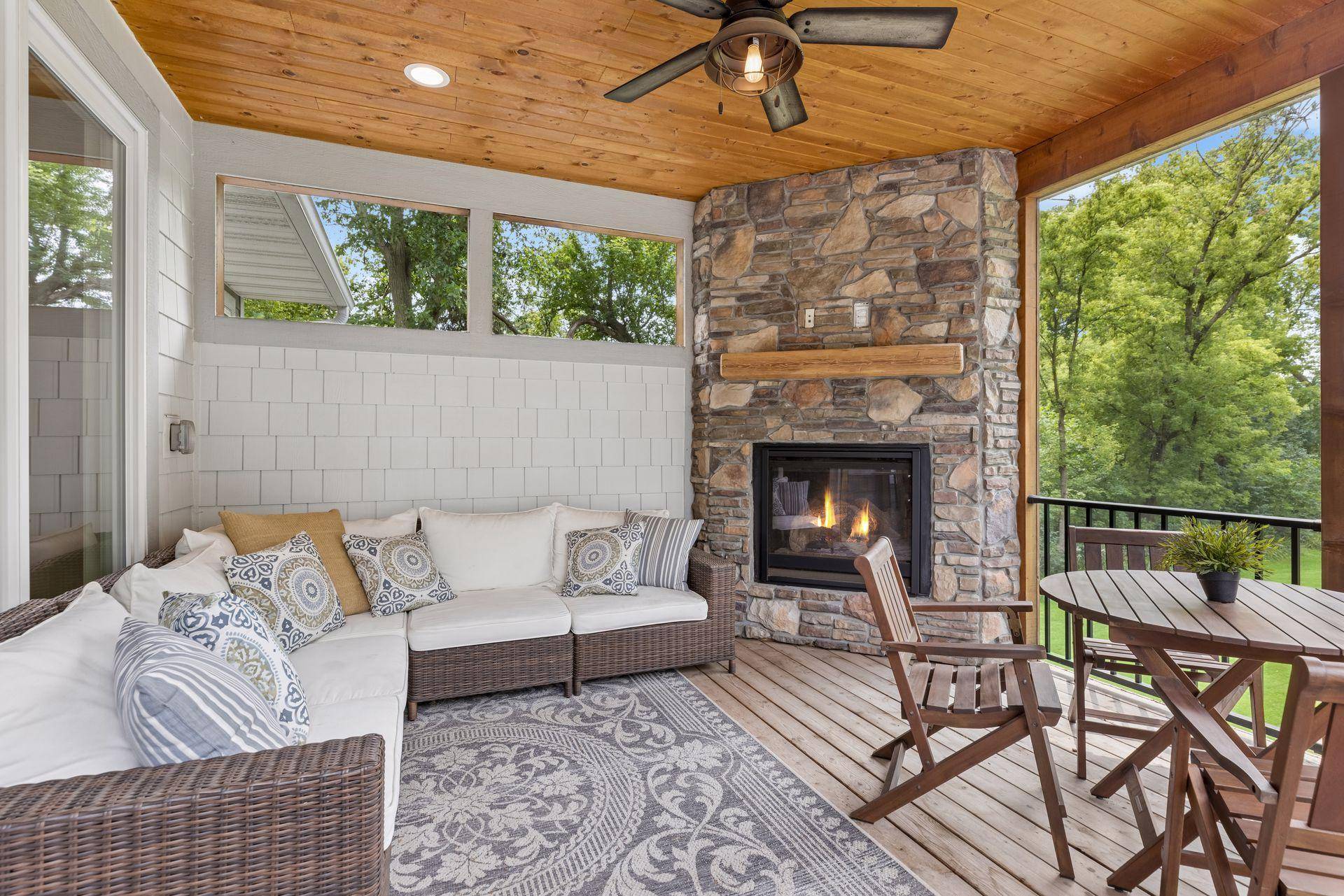19 Westwood RD, Minnetonka, MN 55305