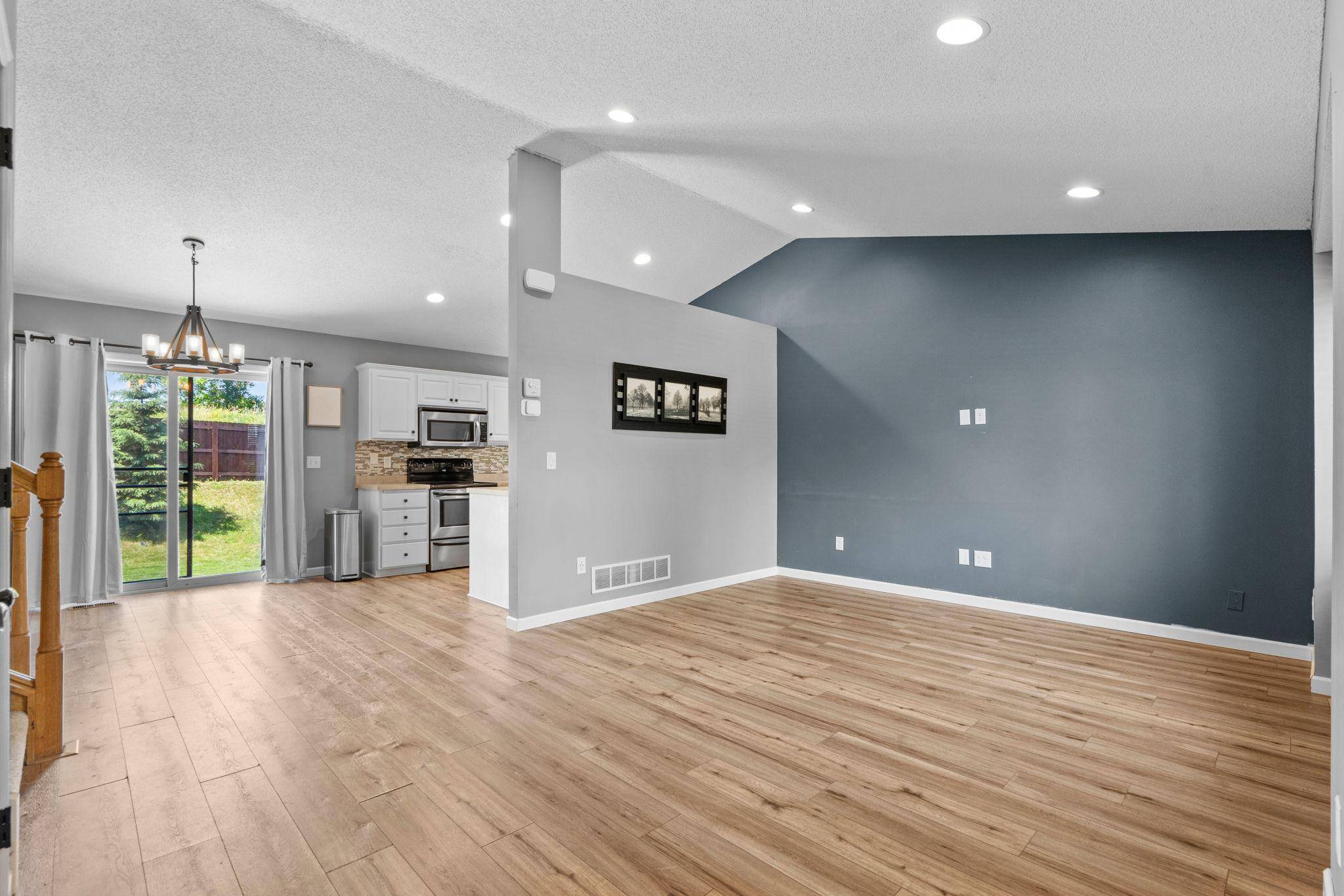 1349 Landings LN, Watertown, MN 55388