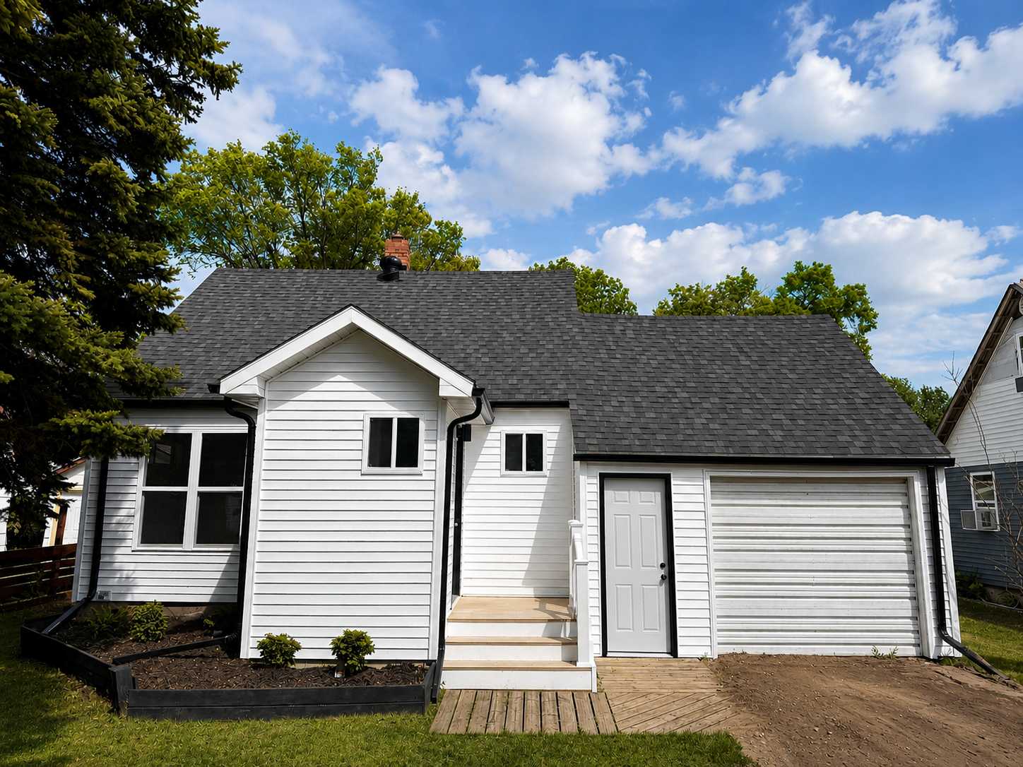 922 Tindolph AVE S, Thief River Falls, MN 56701