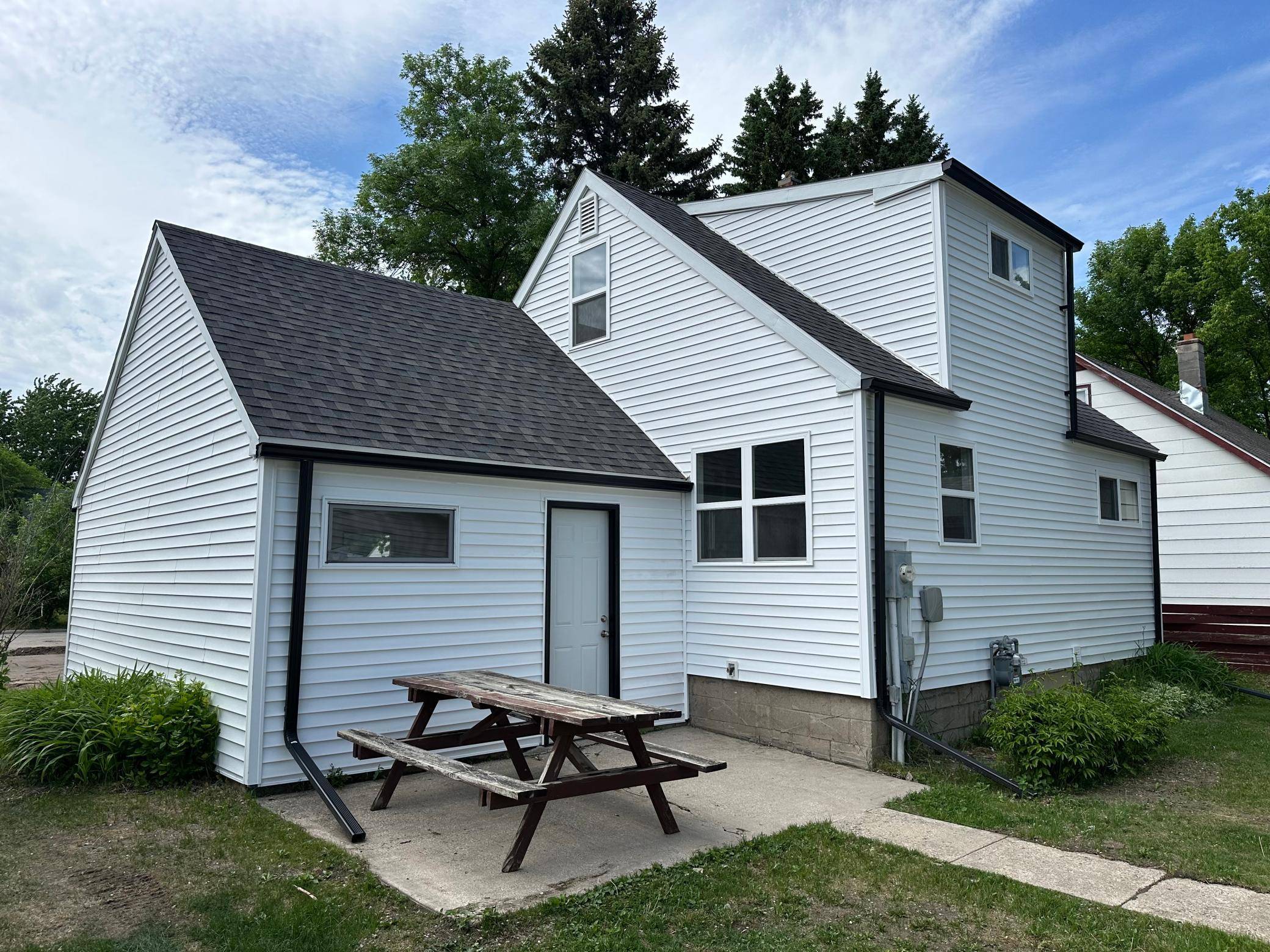 922 Tindolph AVE S, Thief River Falls, MN 56701