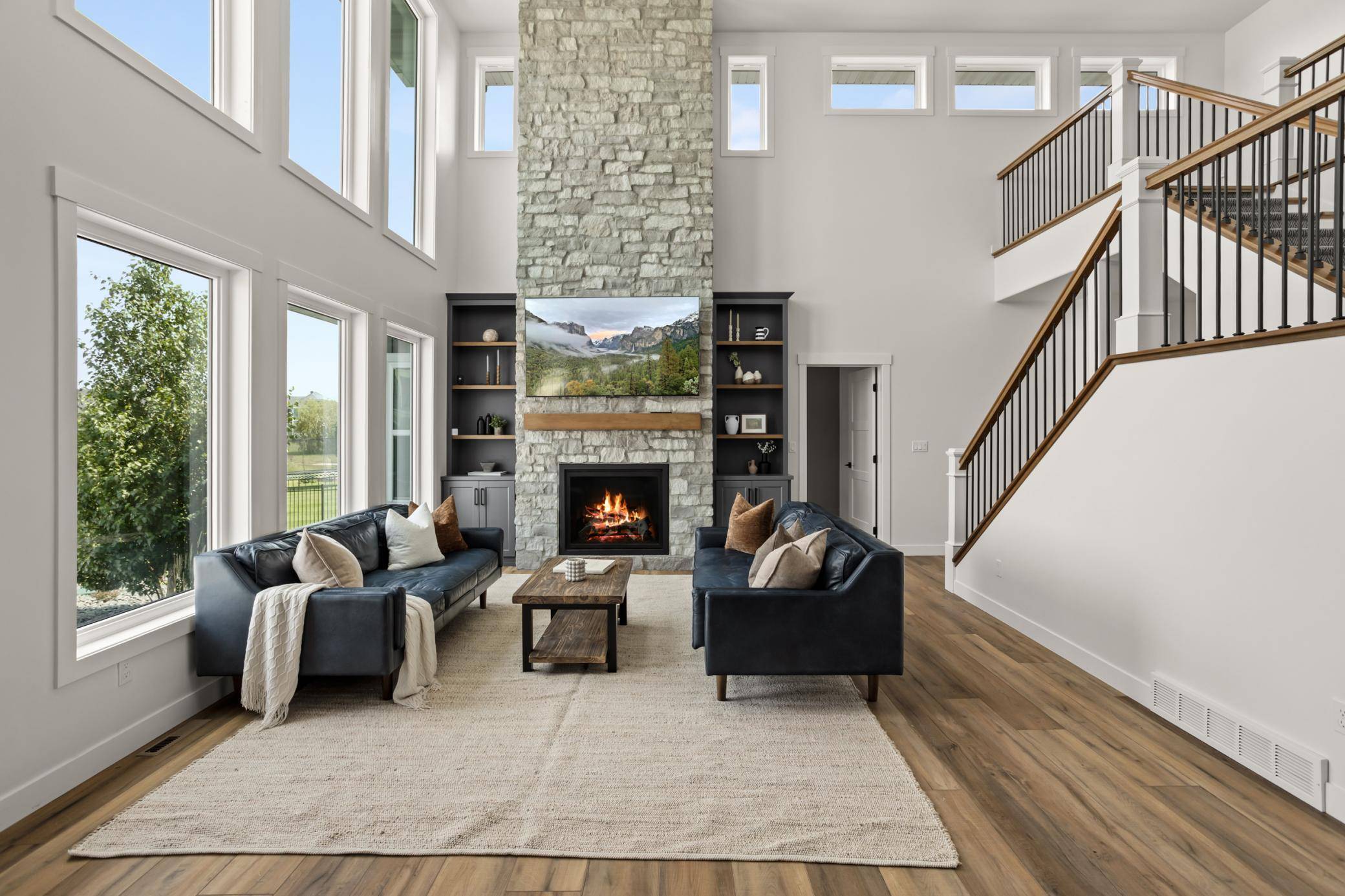 2815 Rivers Bend DR E, West Fargo, ND 58078
