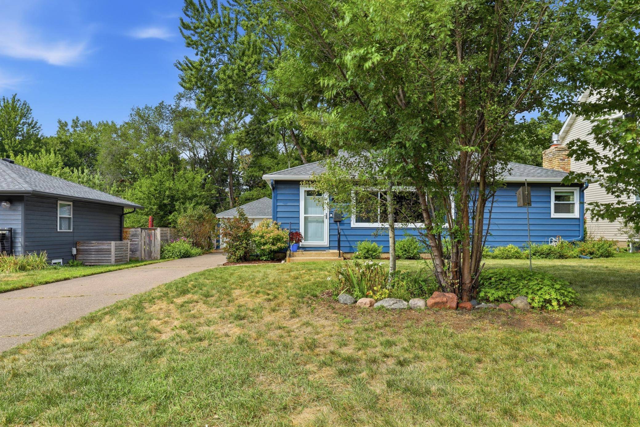 1434 Maryland AVE S, Saint Louis Park, MN 55426