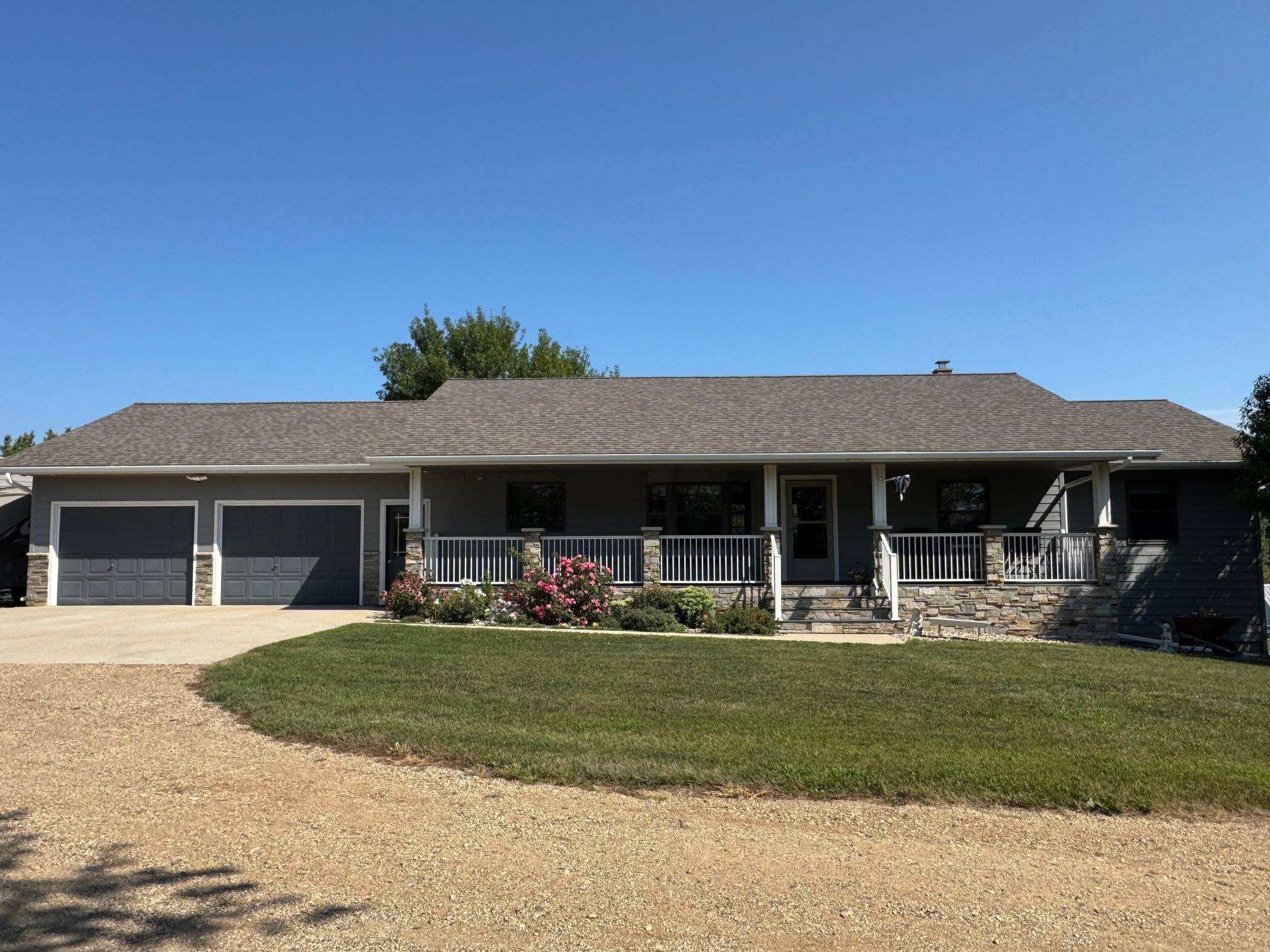 2604 Lyon Lincoln RD, Arco, MN 56113