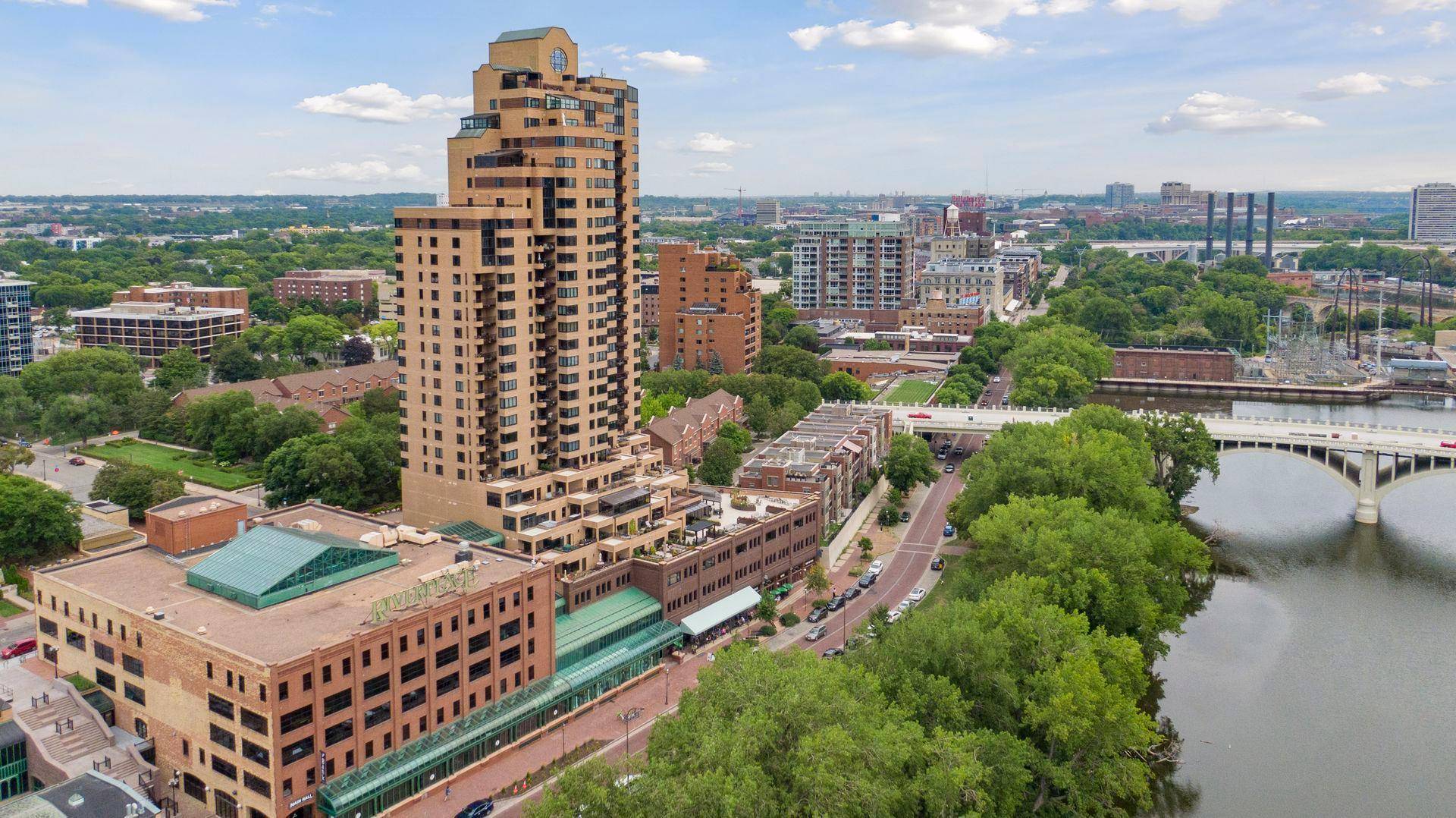 110 Bank ST SE #L2801, Minneapolis, MN 55414