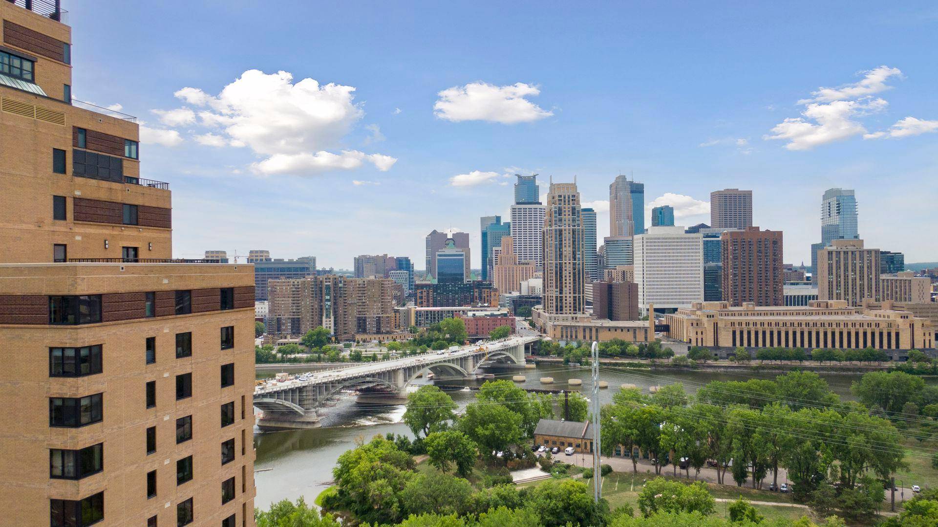 110 Bank ST SE #L2801, Minneapolis, MN 55414