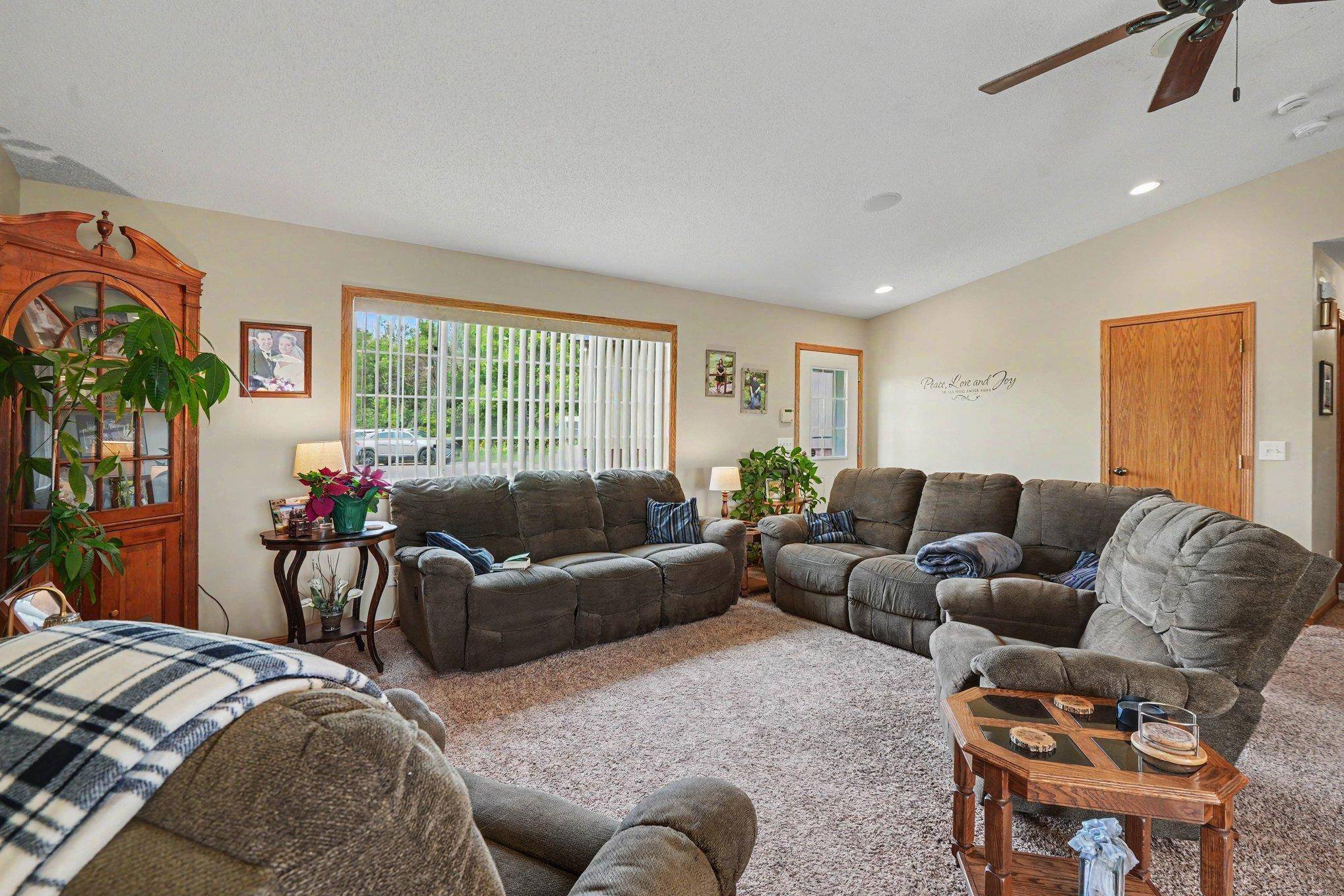 2730 Hamlin AVE NE, Buffalo, MN 55313