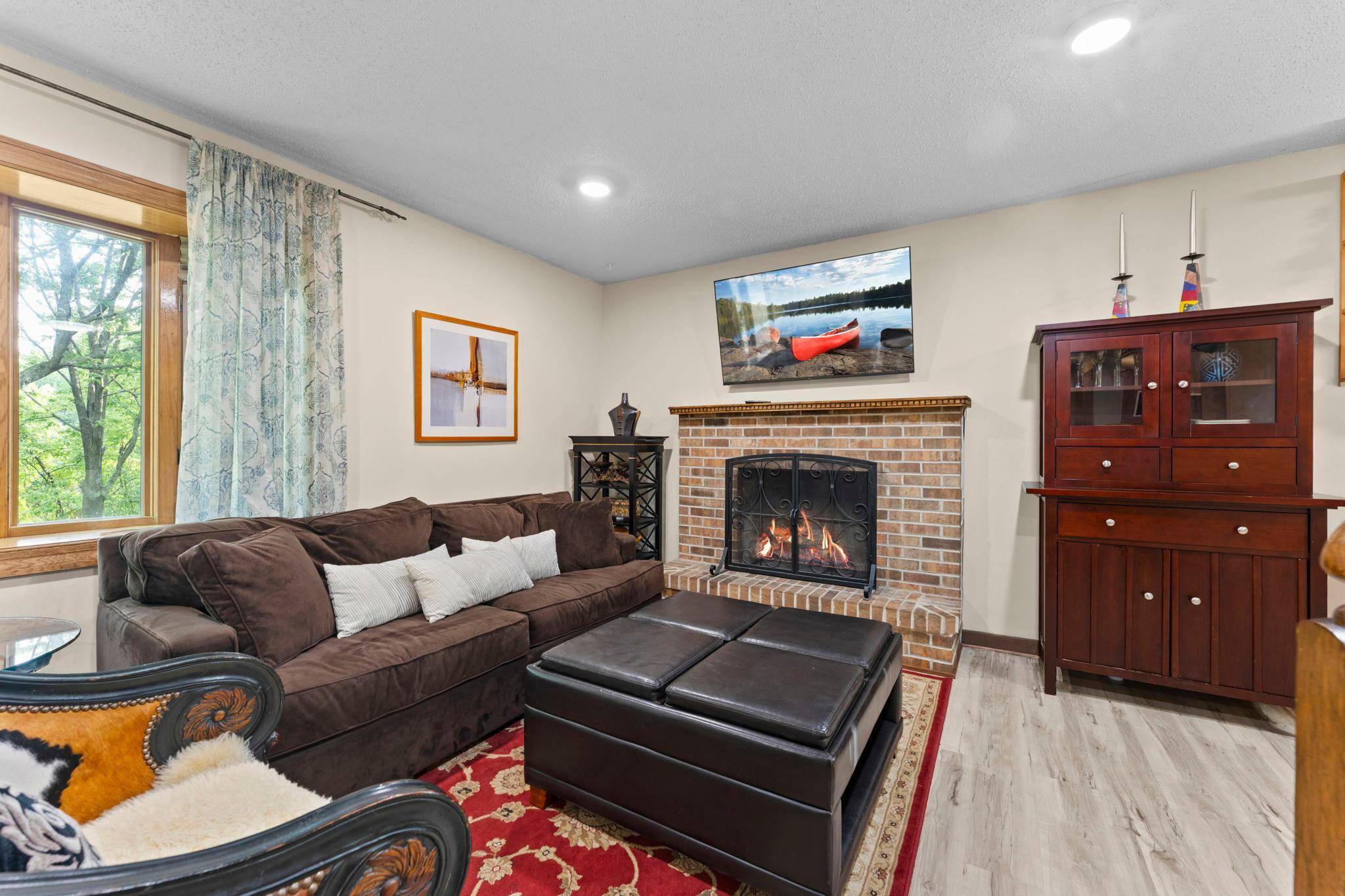 4555 W 131 1/2 ST, Savage, MN 55378