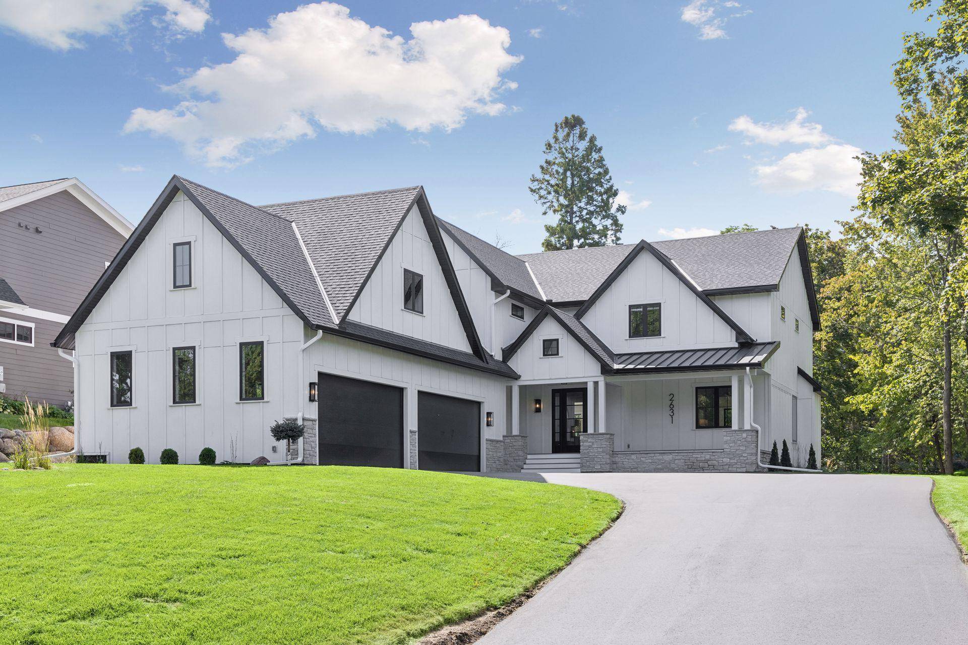 2631 Orchard LN, Excelsior, MN 55331